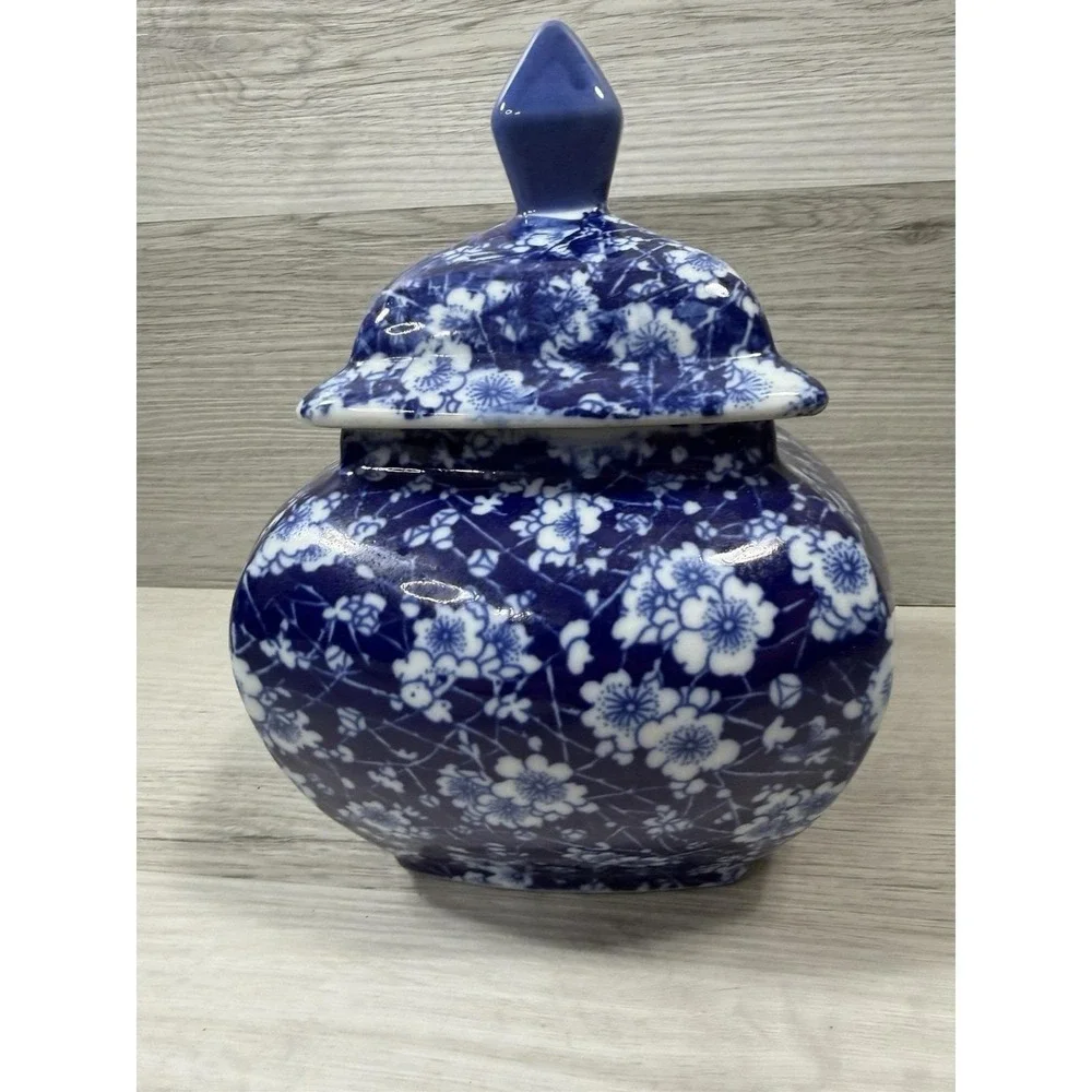 Victoria Ware Style Blue White Chinoiserie Temple Jar Cherry Blossom Lid 8.5